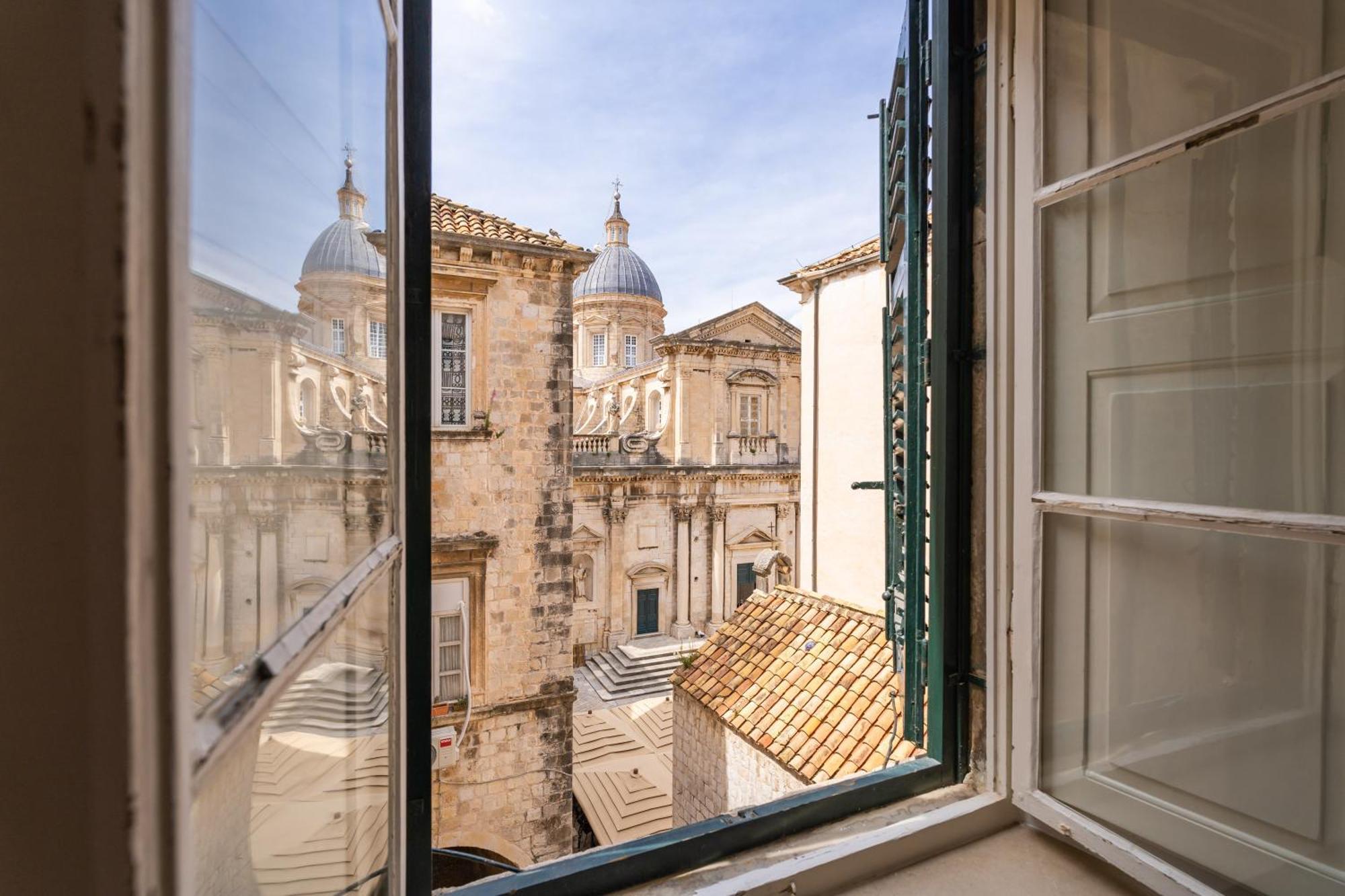 Apartment Kenova Old Town