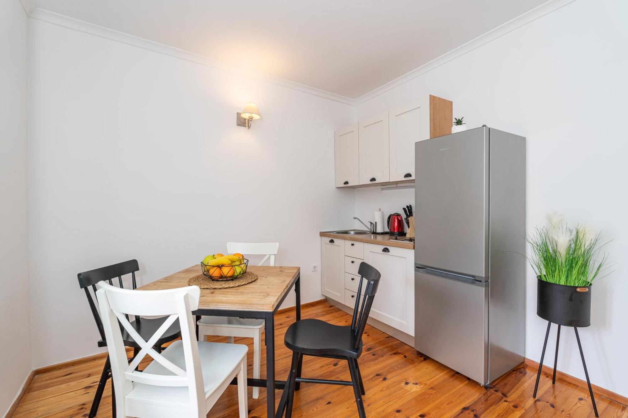 Apartment Kenova Old Town